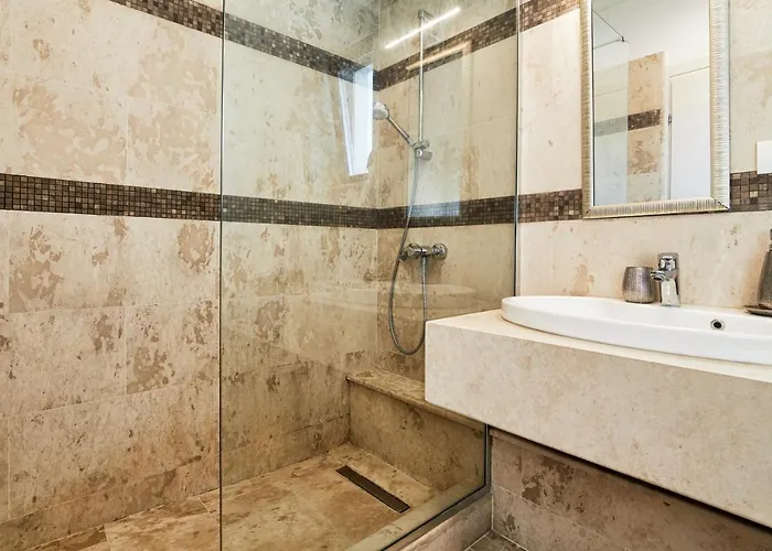 Gioia Sea View Apartmán *